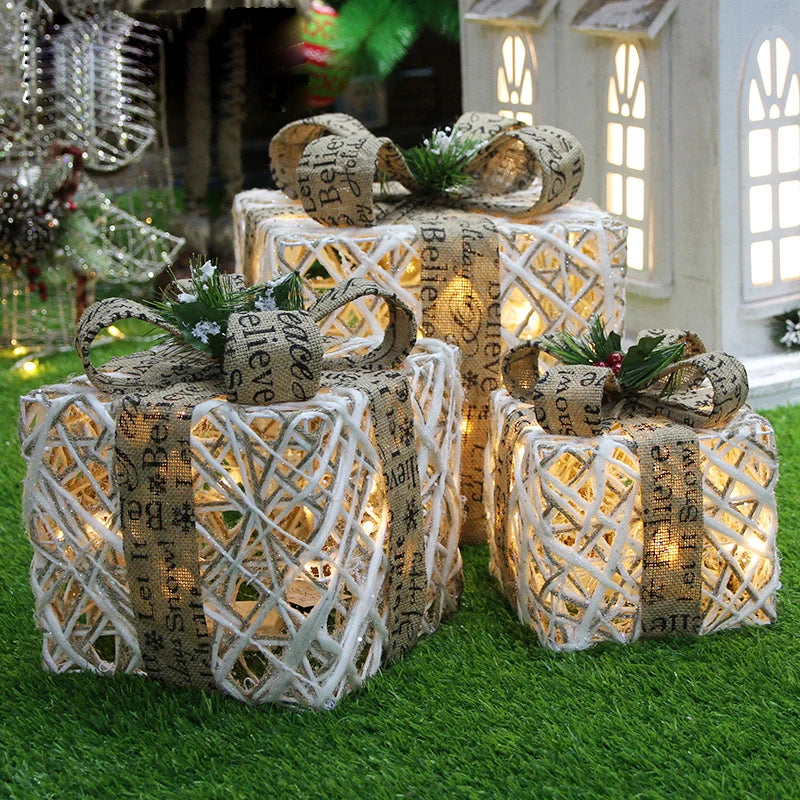 3Pcs/Set Christmas Decoration Gift Box Christmas Tree Ornaments Luminous Iron Art Home Outdoor Christmas Decorations Mall